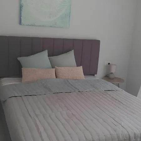 Varres Luxury Apartamento *