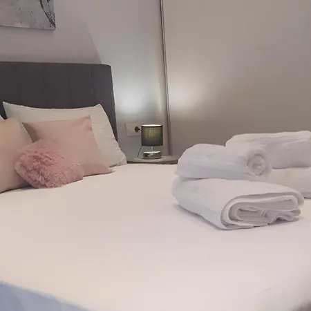 Varres Luxury Apartment *